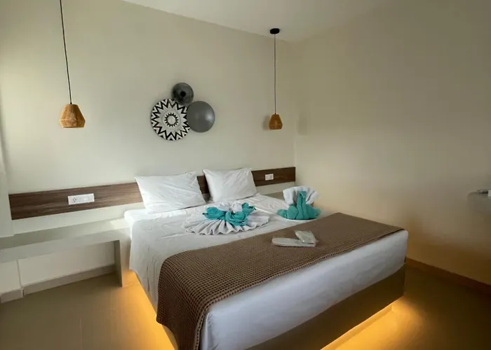 Tamaris Θέρετρο *